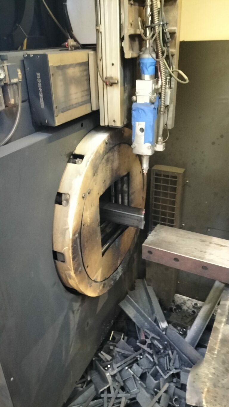 Vue machine laser tube